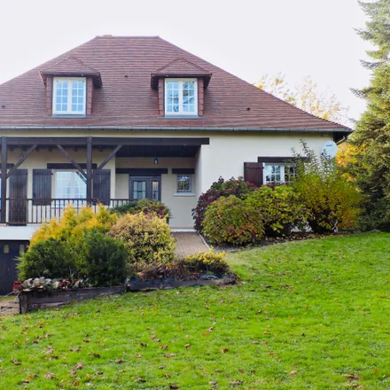 Rent this 3 bed house on 28 Route de Vignéras in 87230 Dournazac, France