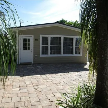 Image 2 - 118 East Belleview Street, Lake Placid, Highlands County, FL 33852, USA - House for rent