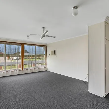 Image 1 - Woods Road, Yarrawonga VIC 3730, Australia - Apartment for rent