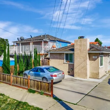 Buy this 2 bed house on 170 East Hedding Street in San Jose, CA 95112