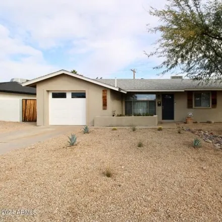 Rent this 3 bed house on 8638 East Palm Lane in Scottsdale, AZ 85257