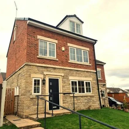 Image 1 - 26 Meadowfield Rise, Stanley, WF3 4DB, United Kingdom - Townhouse for sale