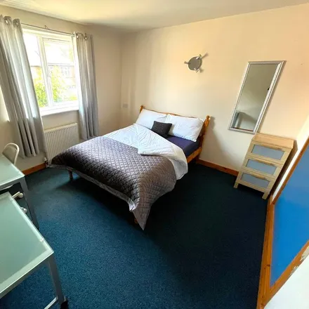 Rent this 1 bed room on Forest Fields Welfare Association in Russell Road, Nottingham