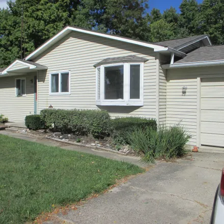 Buy this 3 bed house on 401 Cynthia Drive in Flushing, Genesee County