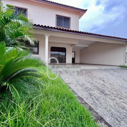 Buy this 4 bed house on Itaú in Avenida Padre Anchieta, Centro