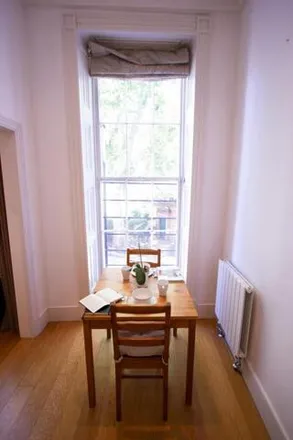 Image 7 - 36 Cartwright Gardens, London, WC1H 9EH, United Kingdom - Apartment for rent