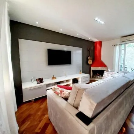 Buy this 2 bed house on Estrada do Embu in Jardim Torino, Cotia - SP