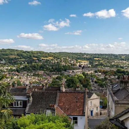 Rent this 5 bed townhouse on Camden Crescent in Bath, BA1 5HY