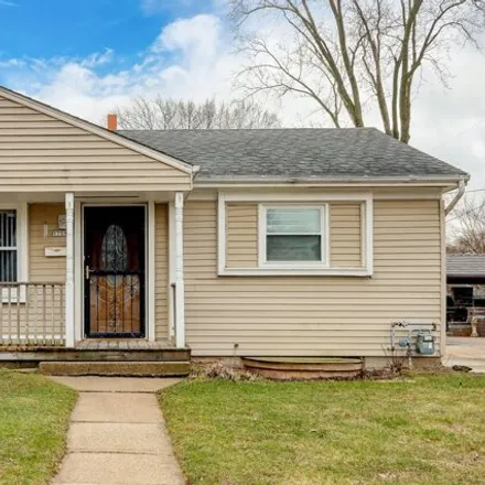 Buy this 3 bed house on 5709 West Custer Avenue in Milwaukee, WI 53218