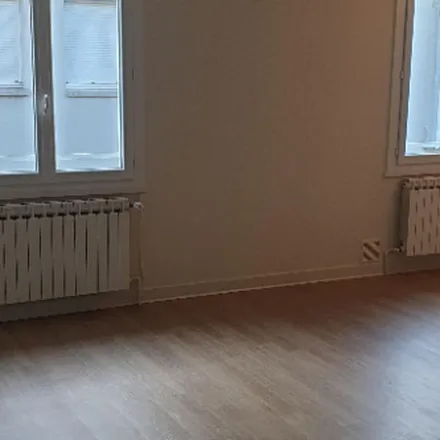 Rent this 2 bed apartment on 4 Quai de Mantoue in 58000 Nevers, France