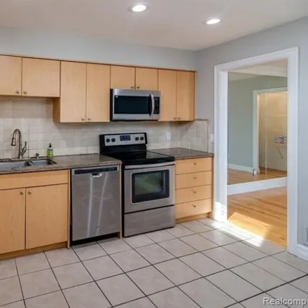 Image 5 - 6724 Maple Lakes Drive, West Bloomfield Township, MI 48322, USA - Condo for rent