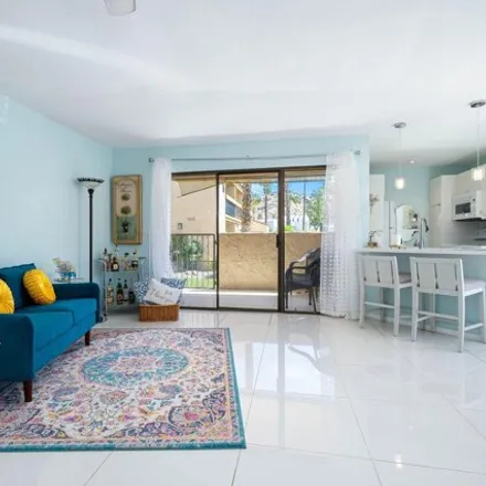 Image 3 - 5332 East Waverly Drive, Palm Springs, CA 92264, USA - Condo for sale