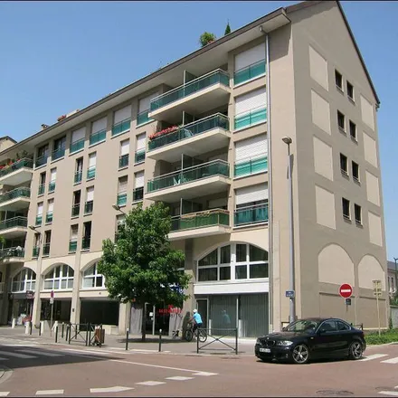 Rent this 1 bed apartment on 61 Avenue de France in 74000 Annecy, France