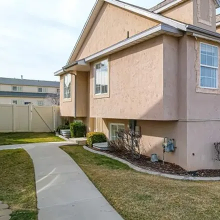 Buy this 4 bed house on 1168 2970 East in Sutro, Spanish Fork