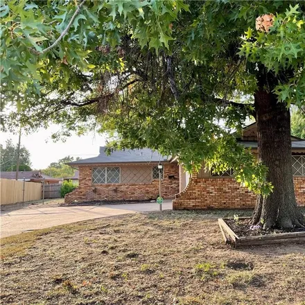 Buy this 3 bed house on 1513 Shalimar Drive in Del City, OK 73115