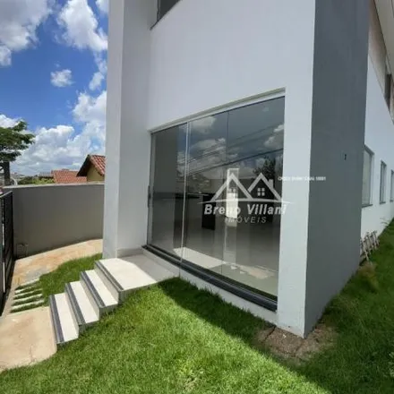 Buy this 3 bed house on Avenida Belo Horizonte in Jardim das Alterosas, Betim - MG