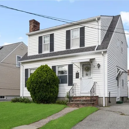 Buy this 2 bed house on 31 Ivanhoe Street in Cranston, RI 02910