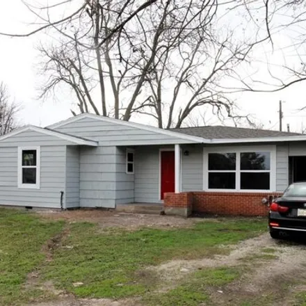 Rent this 2 bed house on 1634 Sycamore Avenue in Bay City, TX 77414