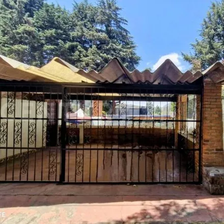 Rent this 2 bed house on Privada Diligencias in Colonia Magdalena Petlacalco, 14492 Mexico City