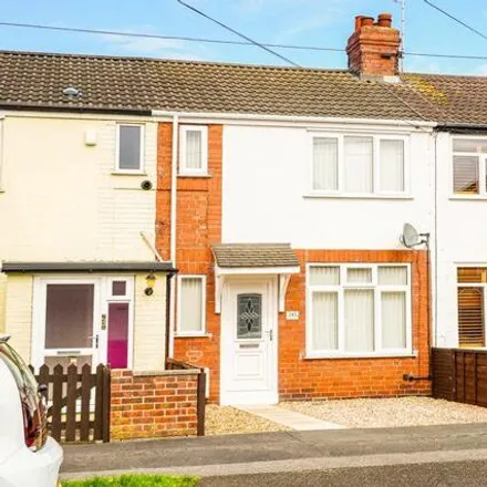 Buy this 2 bed townhouse on Brooklands Road in Hull, HU5 5AH