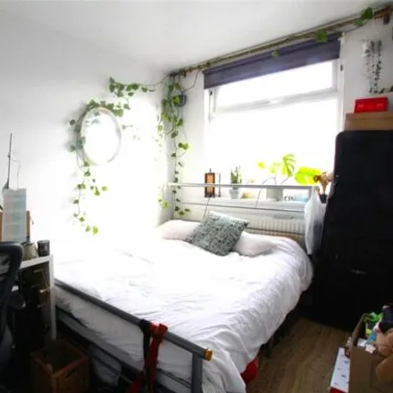 Image 5 - 40 Settles Street, St. George in the East, London, E1 1JN, United Kingdom - Room for rent