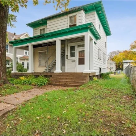 Buy this 3 bed house on 2215 North Lyndale Avenue in Minneapolis, MN 55411