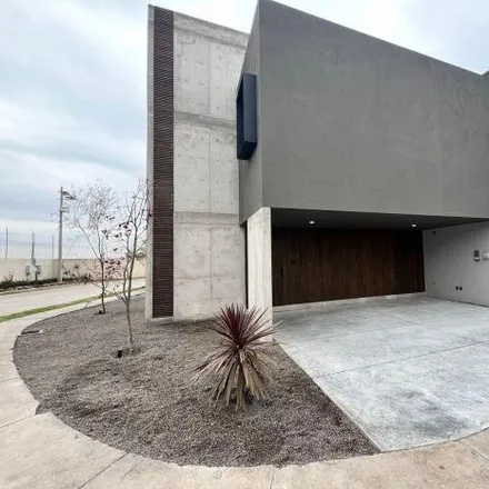 Buy this 3 bed house on unnamed road in Villas De La Presa, 37109 León