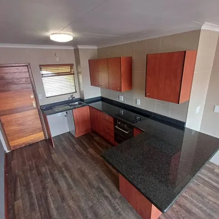 Image 3 - Apiesdoring Street, Sundowner, Randburg, 2169, South Africa - Apartment for rent