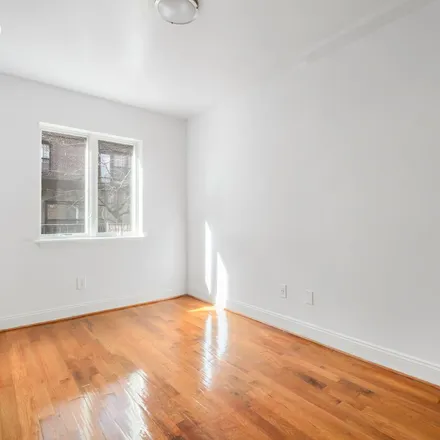 Rent this 3 bed apartment on 614 East 7th Street in New York, NY 11218