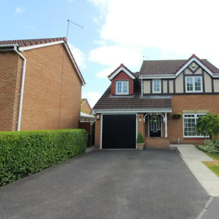Buy this 4 bed house on Mallowdale in Thornton, FY5 4LP