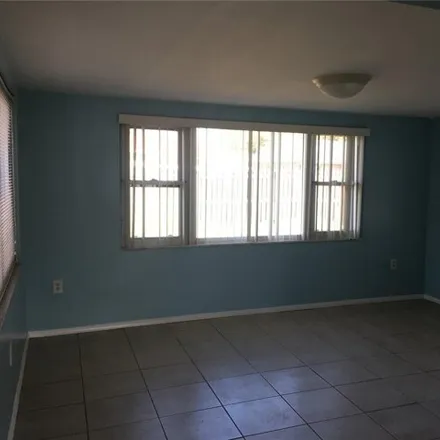 Image 7 - 4653 Chamber Court, Elfers, FL 34652, USA - House for rent