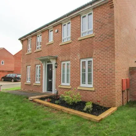 Buy this 4 bed house on 5 Wainblade Court in Yate Rocks, BS37 7DH