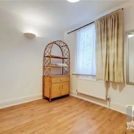 Image 7 - 33c Ropery Street, London, E3 4QH, United Kingdom - Townhouse for rent