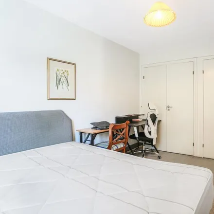 Image 3 - 20 Lamb's Conduit Street, London, WC1N 3LE, United Kingdom - Apartment for rent