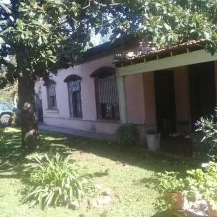 Buy this 3 bed house on Pérez Taboada in Barrio Parque Irigoyen, General Rodríguez