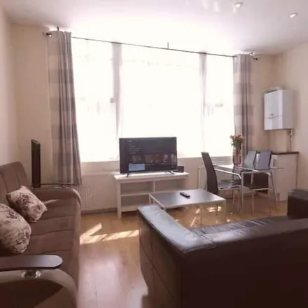 Image 7 - London, W14 0BL, United Kingdom - Apartment for rent