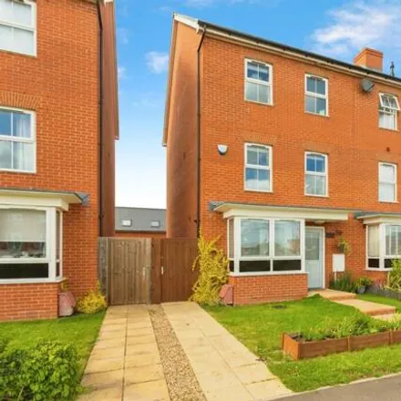 Buy this 4 bed townhouse on Bellingham Way in Buckinghamshire, HP22 7AZ