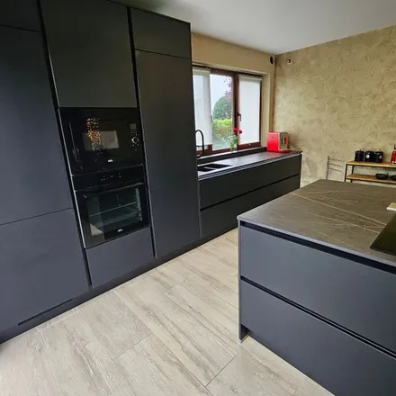 Rent this 4 bed apartment on Avenue des Bouleaux 5B;5C in 4053 Chaudfontaine, Belgium