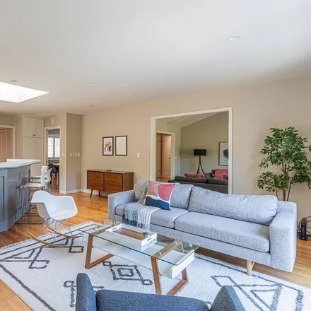 Rent this 4 bed apartment on San Francisco in CA, 94121