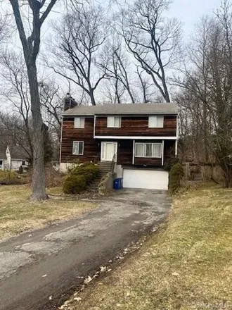Buy this 4 bed house on 26 Stratford Road in City of White Plains, NY 10603
