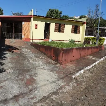 Buy this 2 bed house on unnamed road in Lulu Ilgenfritz, Ijuí - RS