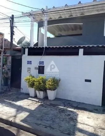Buy this 3 bed house on Rua A in Campo Grande, Rio de Janeiro - RJ