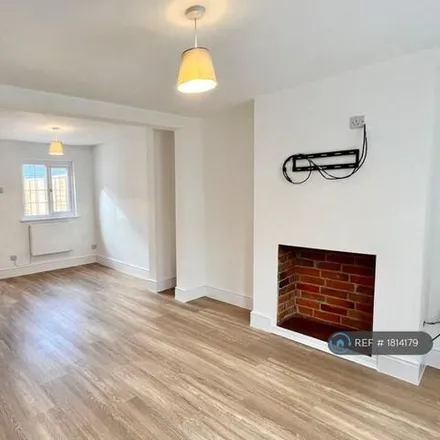 Image 3 - The Balloon, 52 Foster Hill Road, Bedford, MK40 2ET, United Kingdom - Townhouse for rent