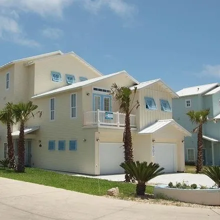 Buy this 5 bed house on 995 Banyan Beach Drive in Port Aransas, TX 78373