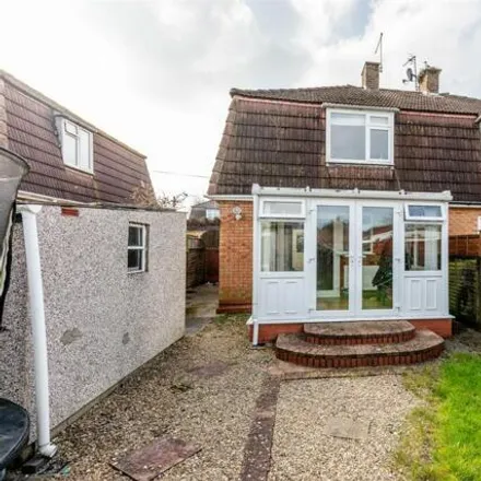 Image 3 - 12 Lee Close, Patchway, BS34 5EH, United Kingdom - Duplex for sale