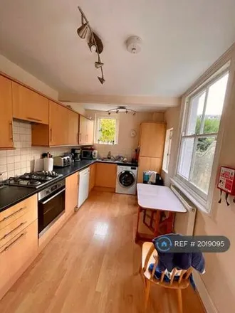 Image 3 - 11 Alexandra Road, Oxford, OX2 0DD, United Kingdom - Townhouse for rent