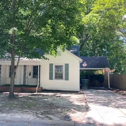 Rent this 3 bed house on 261 South Meade Street in Greenville, NC 27858