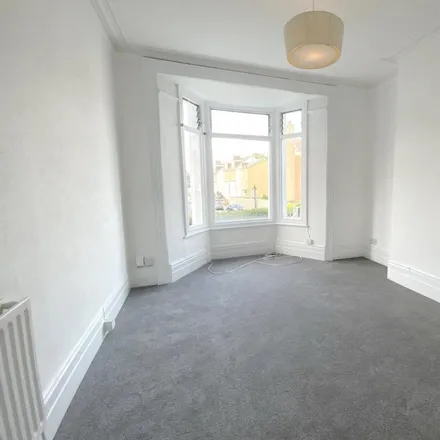 Image 3 - Clifton Road, London, SE25 6PX, United Kingdom - Apartment for rent