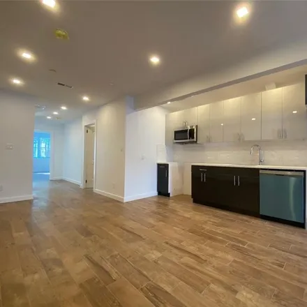 Image 5 - 312 83rd Street, New York, NY 11209, USA - Townhouse for sale