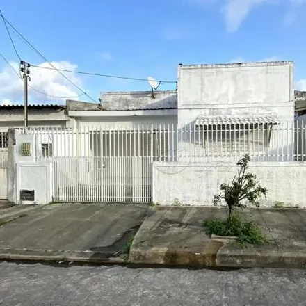 Buy this 3 bed house on Rua Desembargador Barreto Cardoso in Gruta de Lourdes, Maceió - AL